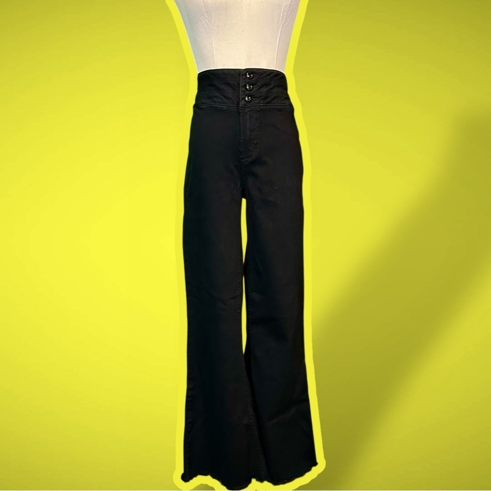 PAIGE Denim ‘Corset Genevieve’ Jeans in “Boss Black” with Raw Hem Size 30 - Picture 2 of 12
